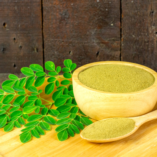 moringa Leaves and moringa leaf powder in bowl