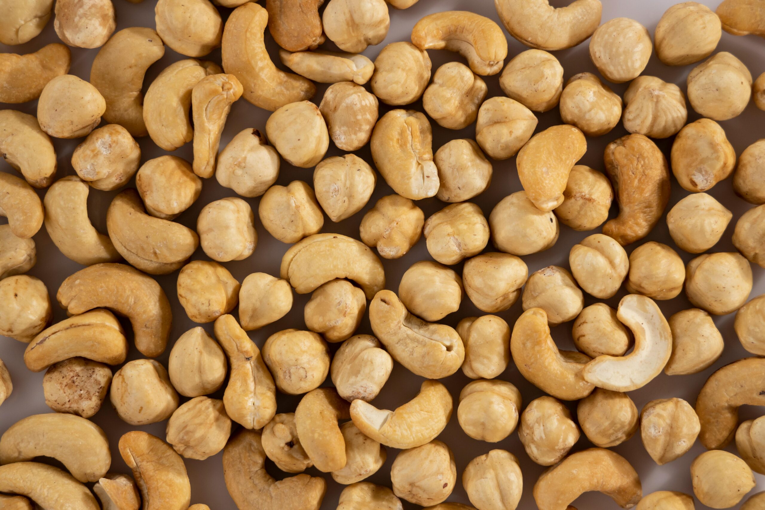 Cashew and their uses
